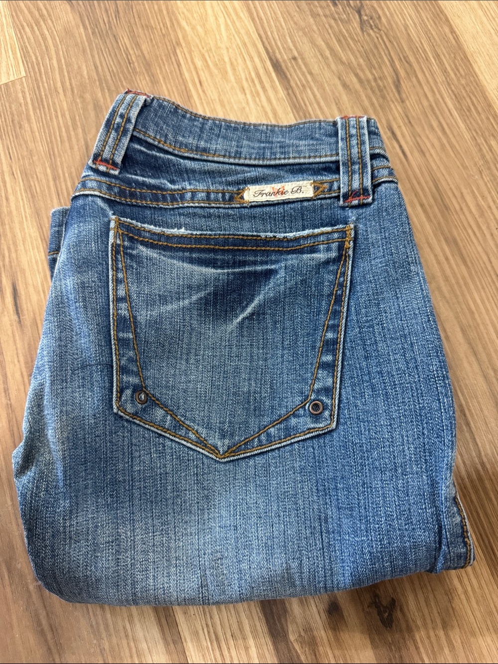 Frankie B. Women's Medium Blue Bootcut Jeans